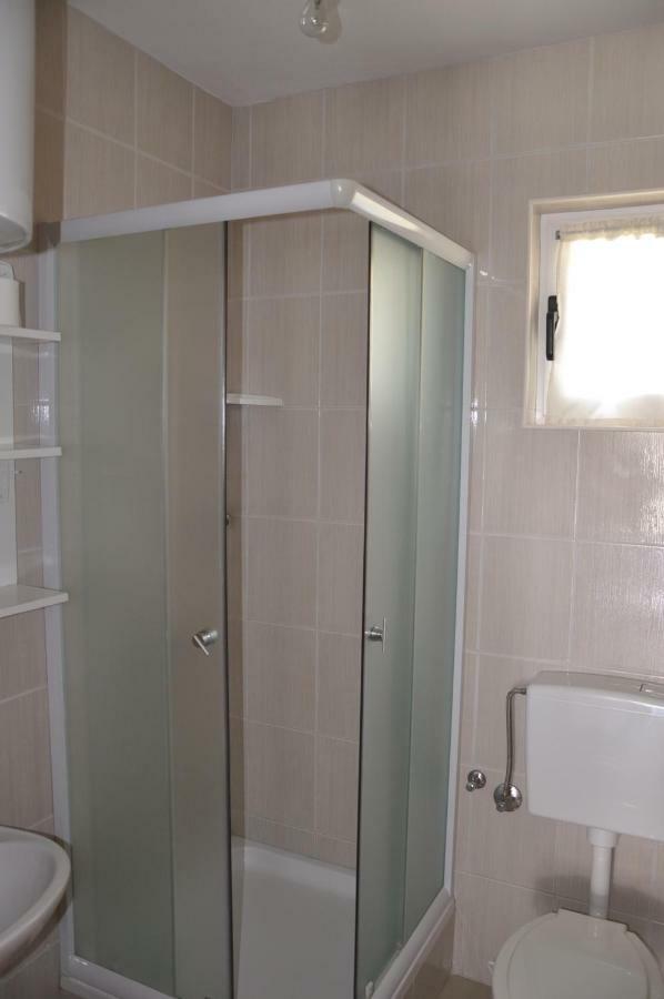 Apartments Istuk ヴィル エクステリア 写真