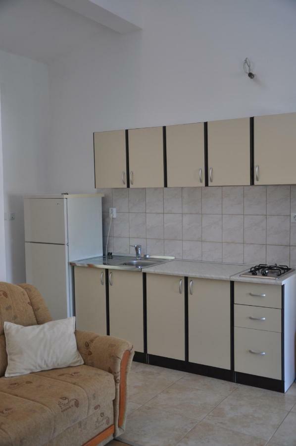 Apartments Istuk ヴィル エクステリア 写真